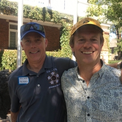 alumni-friends-8