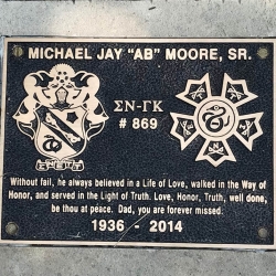 michael-moore-sr-plaque